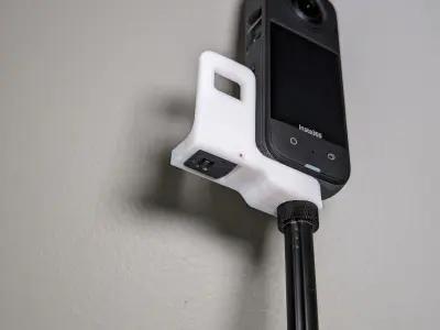 INSTA360 X3 MIC RECEIVER MOUNT V2 with USB DOOR COMPARTMENT 3D print model