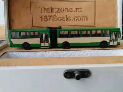 Bus DAC 2 door 3D print model