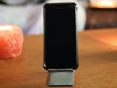 Curvy Phone Stand 3D print model