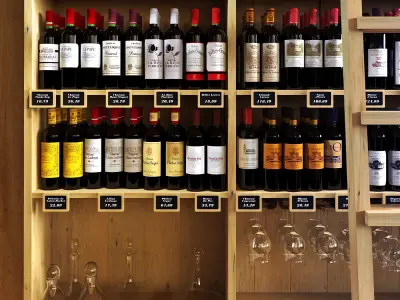 Chez le caviste 01 3D model