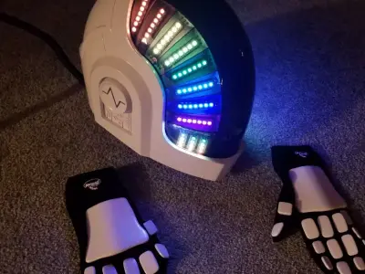 DAFT PUNK GUY HELMET WITH GLOVES ARDUINO 3D print model