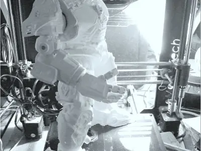 hulkbuster humanoid robot on printer 3D print model