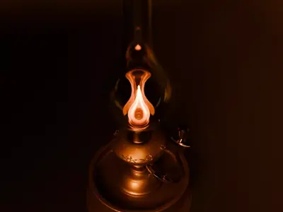 Antique-Style Vintage Lamp 3D model