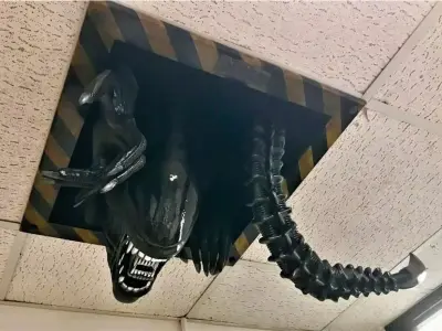 Ceiling Xenomorph Updated 3D print model