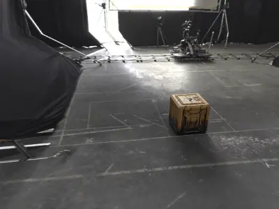 Sci-Fi Crate Box - Rusty GameReady  Low-poly 3D model