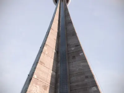  Toronto CN Tower 
