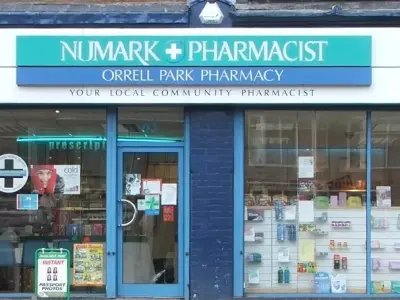 Building Pharmacy Shop 3D Model 3D model