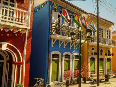 SOUTH AMERICAN BUILDING 002 Low-poly 3D model