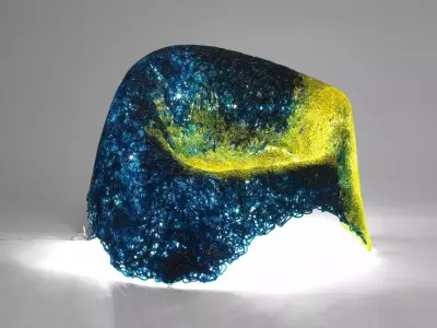 Alice chair with light shining Free 3D model