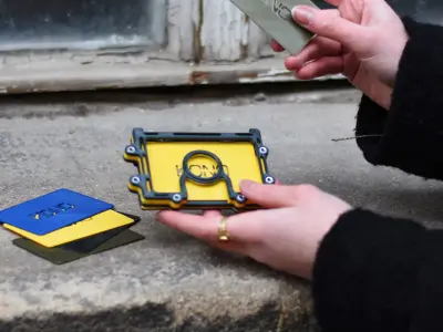 I33 - minimalistic yet fully functional wallet 3D print model