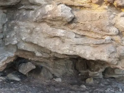 Beach sandstone outcrop 3D scan Low-poly 3D model