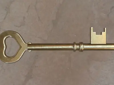 Gold key 3D model Low-poly 3D model