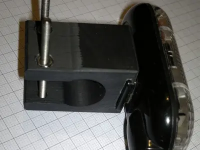 holder for OMNI 5 CatEye Front Led Head Light Headlight Lamp Free 3D print model