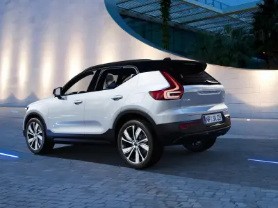  2020 Volvo XC40 Recharge 