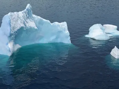 Iceberg pack  Low-poly 3D model