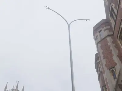 Street Light 12 version 14 10m with pole 4 Low-poly 3D model