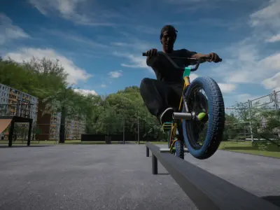 Skate Park Rail Game Ready Low Poly Free Free low-poly 3D model