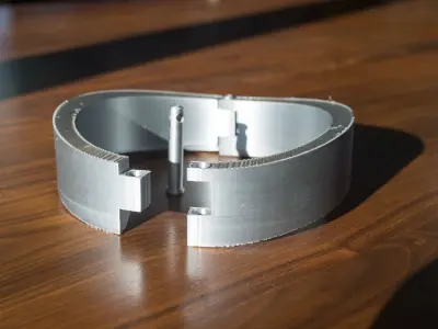 Curved Chunky Collar  with padlock lock Free 3D print model