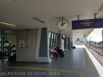  Train and Metro Station Clock Digital Signage Low-poly 3D model