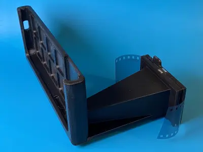 Simple 35 mm Films Scanner for iPhone 11 3D print model