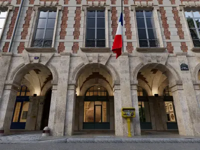 Paris Royal Place des Vosges Entreprise License 3D model