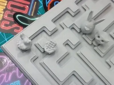 Multiplayer Dungeon Maze with EASTER sliding pawns 3D print model