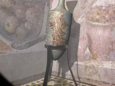 Roman Style Amphora Free 3D model