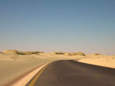 Tileable desert road 3D model