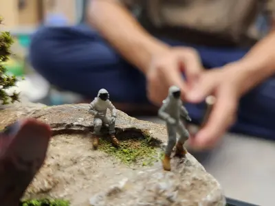 ASTRONAUT WORKING 3D print model