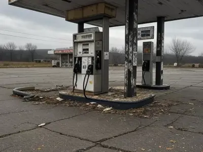 Abandoned Gas Station Relic 3D model