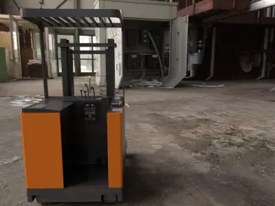 Forklift with Panel - Low Poly - LastGamer Low-poly 3D model