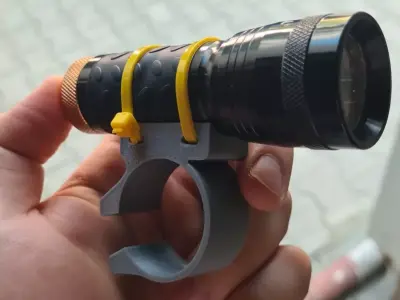 Universal Flashlight Mount for Bicycles 3D print model