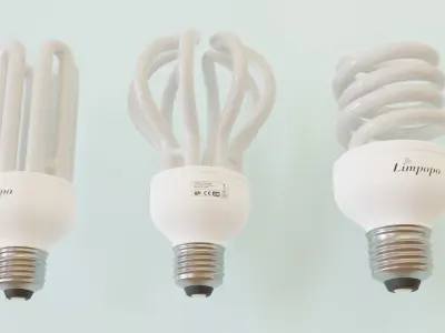 Energy bulb Low-poly 3D model