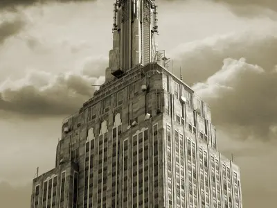  Empire State Building 