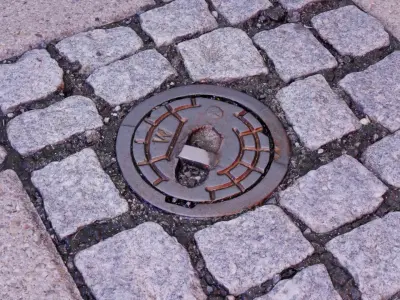 Hydrant street cover 01 high-poly 3D model