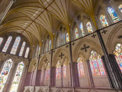 Gothic Nave Stained Glass Middle - ONLY  Low-poly 3D model