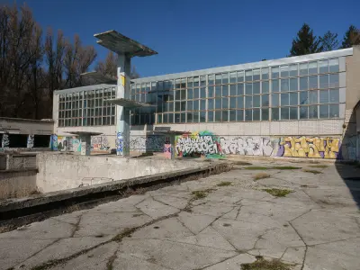 ABANDONED SWIMMING POOL AND AREA NEARBY and graffiti  Texture
