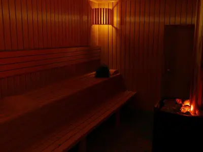 Small comfortable bath Low-poly 3D model