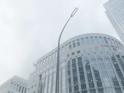 Street Light 11 version 17 10m with pole 1 Low-poly 3D model