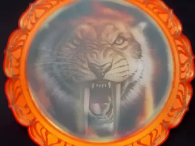 WILD BEAST SABRETOOTH NIGHT LAMP 3D print model