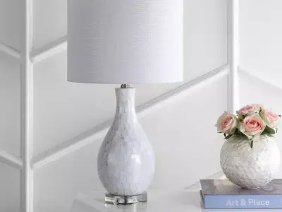 Gilleasbuig Table Light Lamp Low-poly 3D model