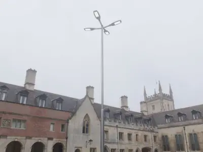 Street Light 12 version 9 5m with pole 2 Low-poly 3D model