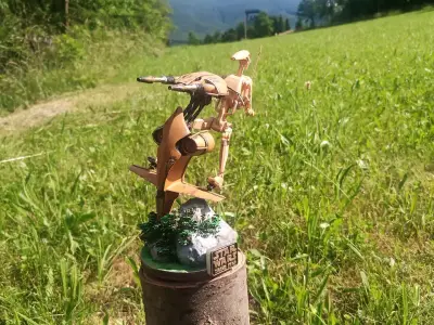 Star Wars - Droid with STAP 3D print model