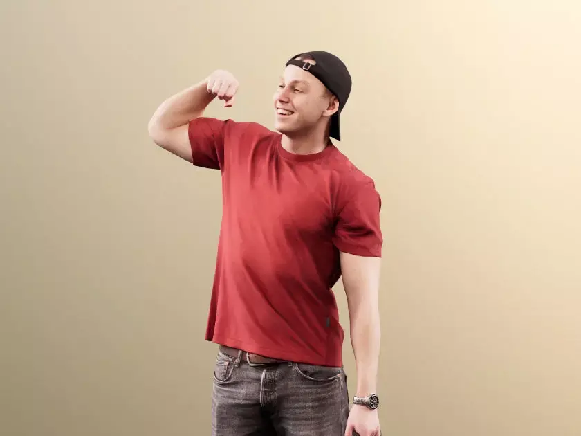 Nick 11552 - Young Man With Sports Bag Flexing His Biceps 3D model