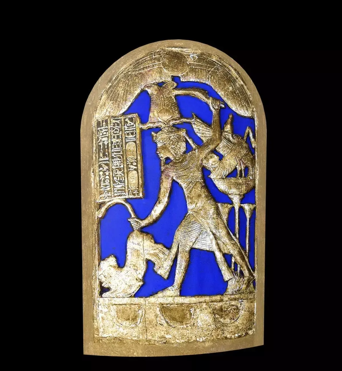 Tutankhamun shield round top Free low-poly 3D model