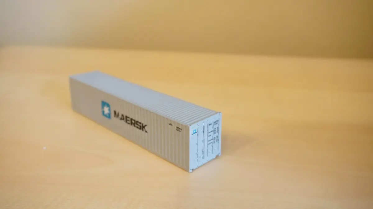 Pre supported H0 1 87 scale 40ft container 3D print model