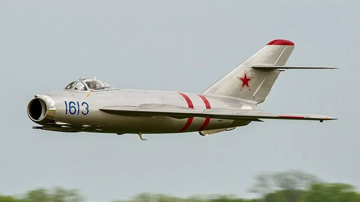 Mikoyan Gurevich MiG-17 3D model
