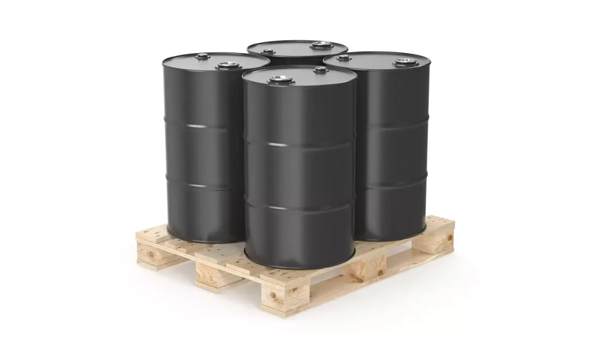 Barrels on Pallet Low-poly 3D model