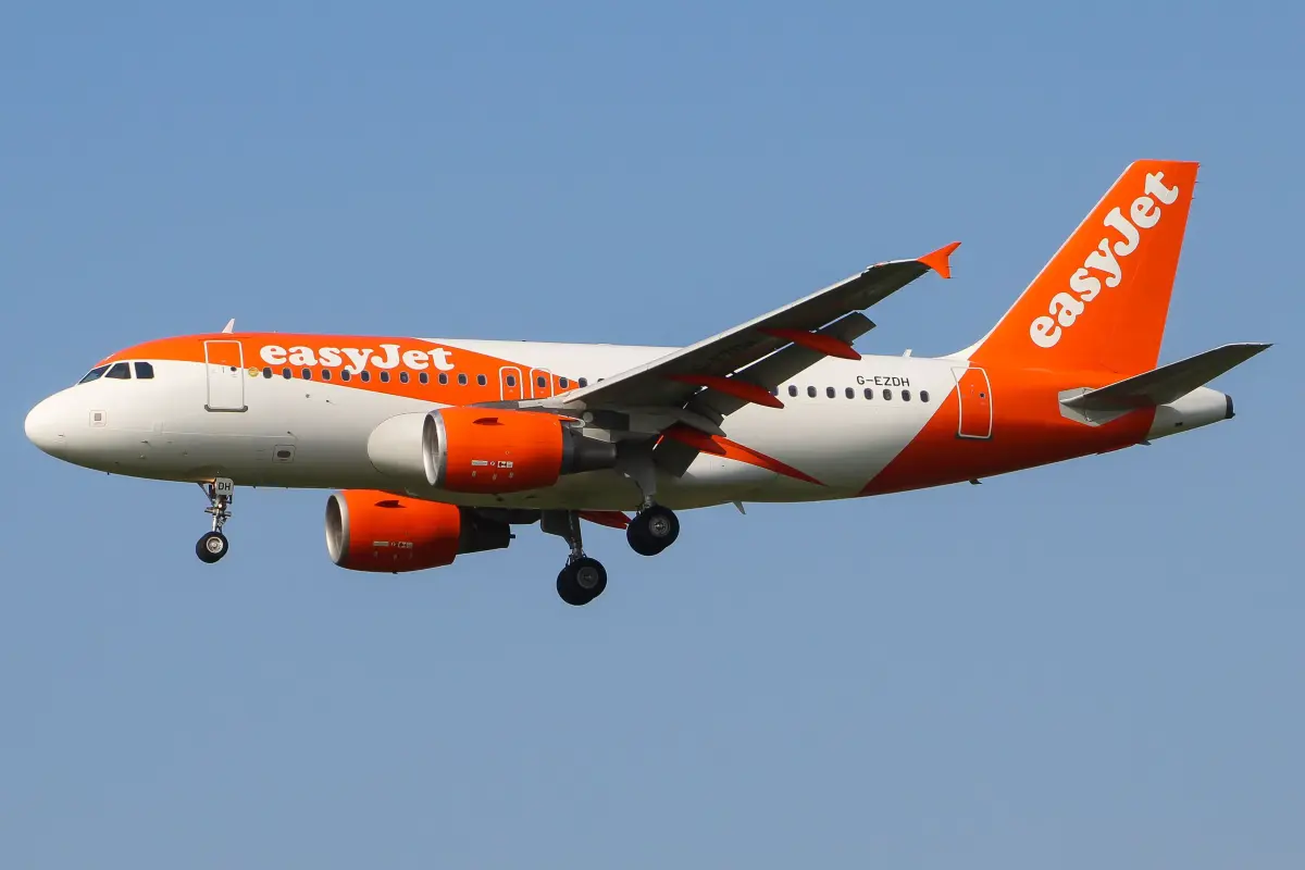 Airbus A319 3D model