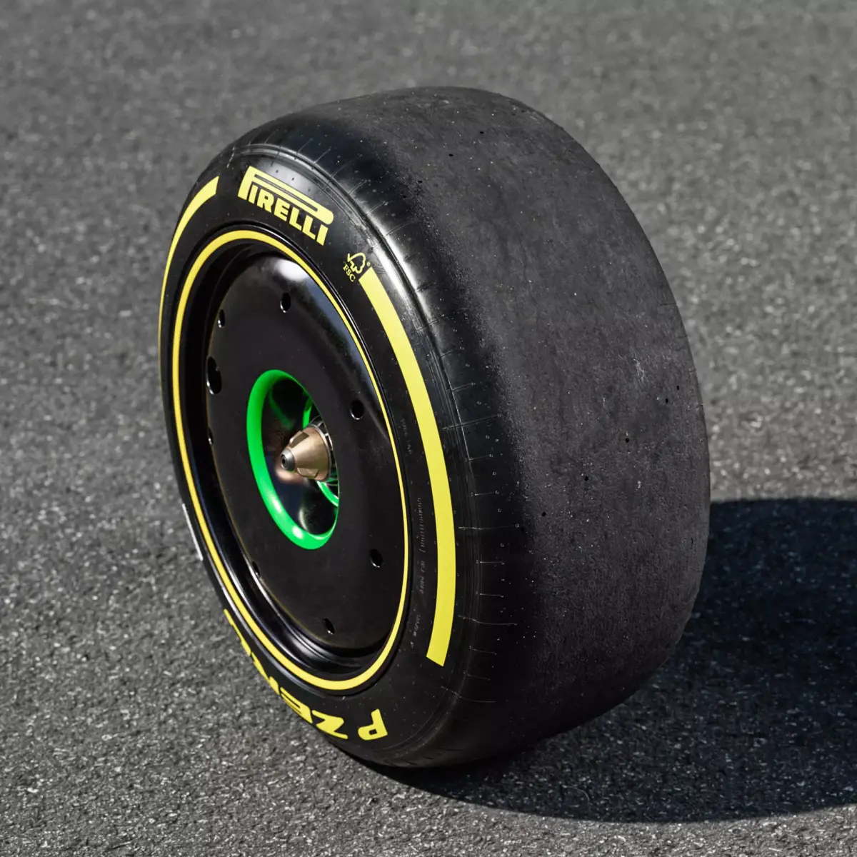 Pirelli Formula 1 2026 Front 275 45 R18 3D model